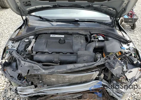 2013 Volvo Xc60 3.2 z USA, uszkodzony, nr VIN YV4940DZ7D2375573